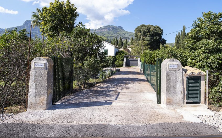 Finca reformada en venta en el puerto de Soller, cerca de Palma, Mallorca