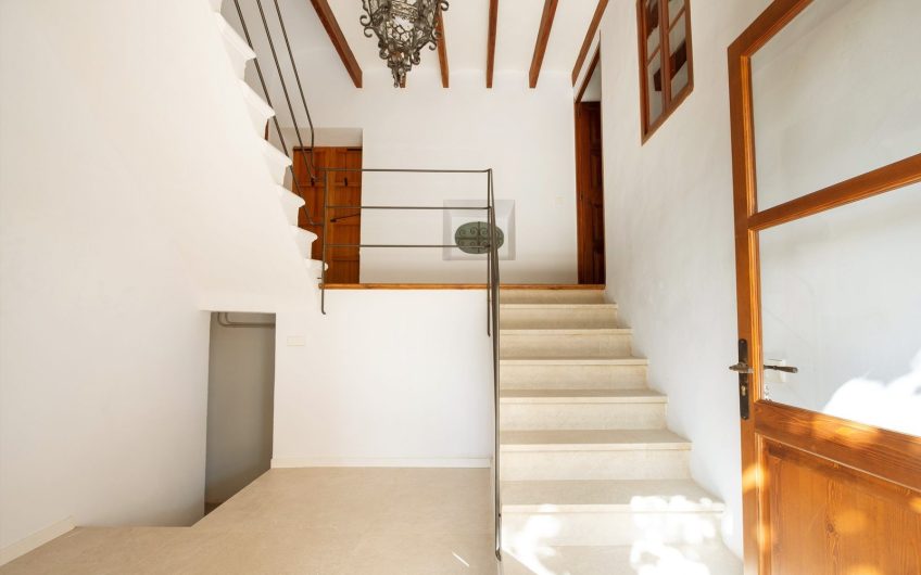 Finca reformada en venta en el puerto de Soller, cerca de Palma, Mallorca