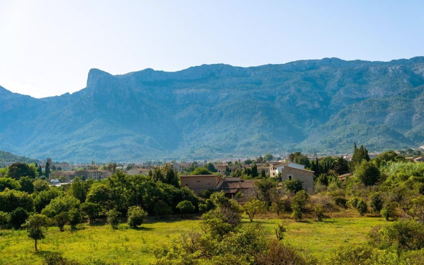 Finca reformada en venta en el puerto de Soller, cerca de Palma, Mallorca