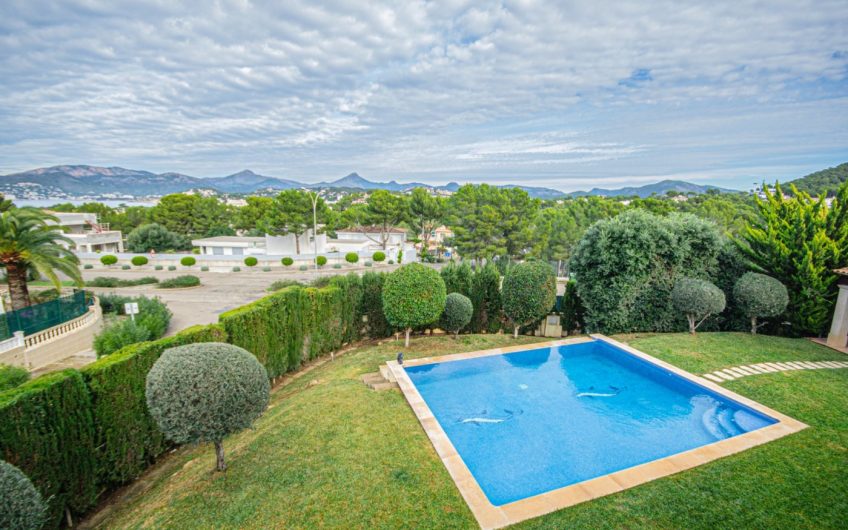 Espectacular villa en venta en Santa Ponsa, Mallorca