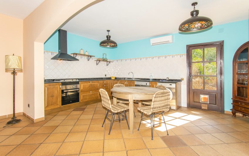 Charming villa for sale in Bunyola, close to Palma, Mallorca