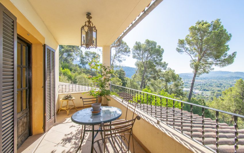 Charming villa for sale in Bunyola, close to Palma, Mallorca