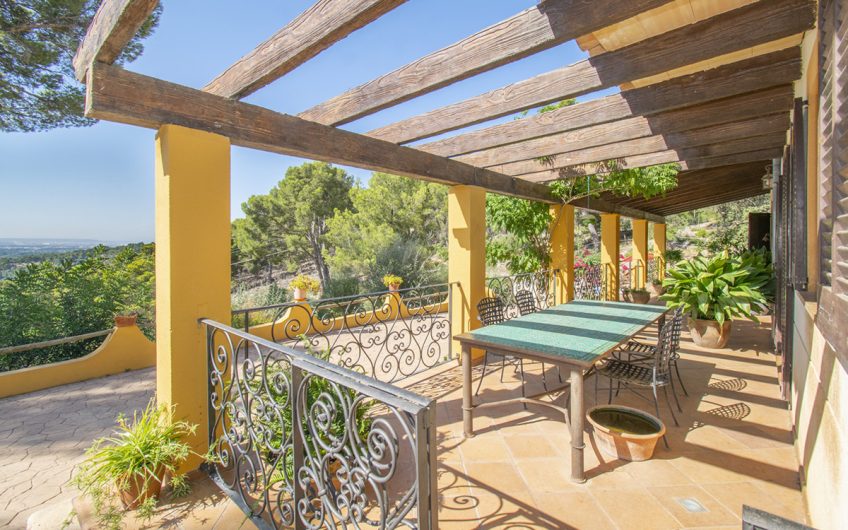 Charming villa for sale in Bunyola, close to Palma, Mallorca